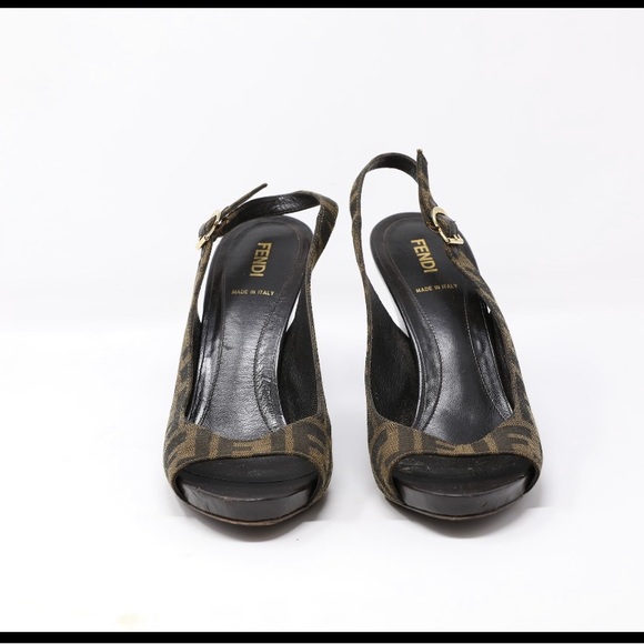 Fendi - Picture 3 of 5